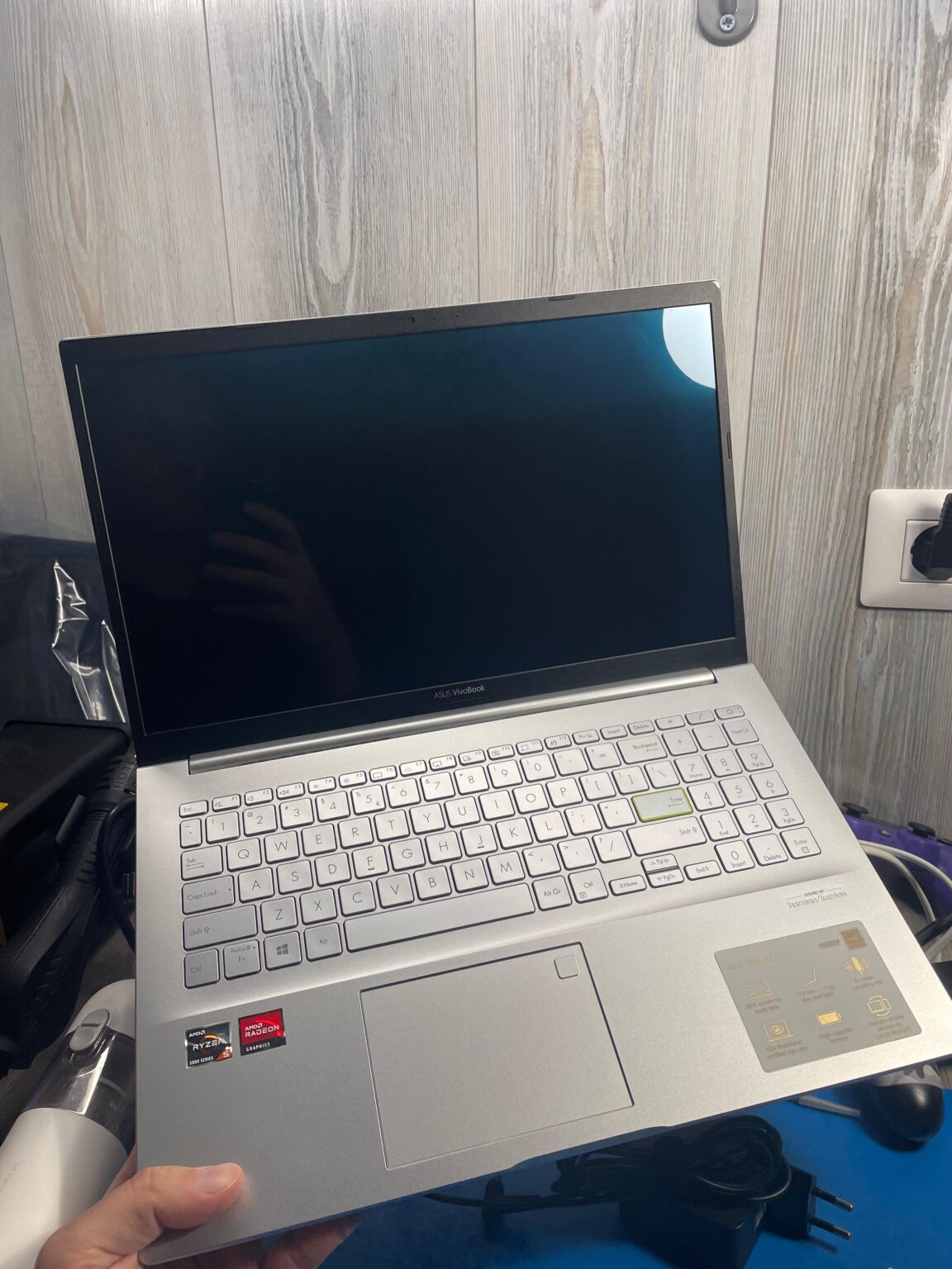 Curatare laptop si aplicare pasta termoconductoare ASUS VivoBook M513U OLED (2)