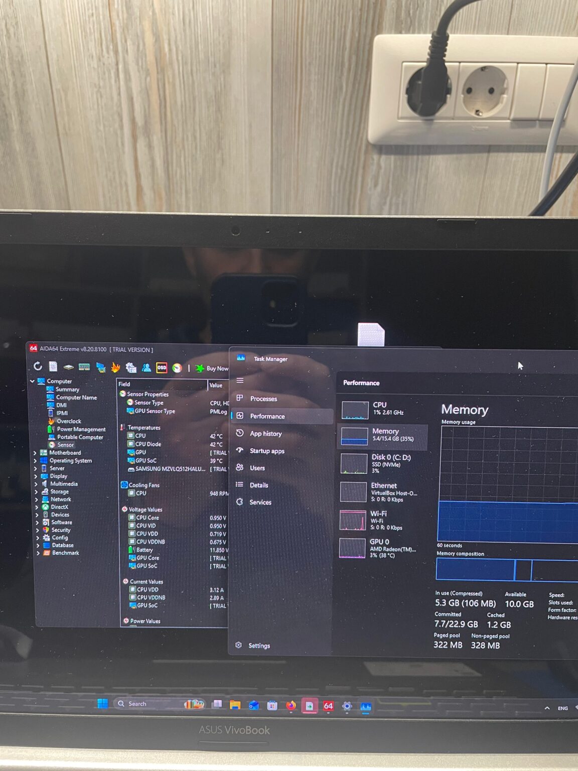 Curatare laptop si aplicare pasta termoconductoare ASUS VivoBook M513U OLED (4)